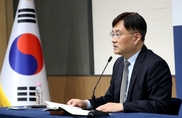경기회복세 완만, 불확실성 존재…‘금융·통상·산업’ 범정부 대응