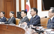 정부, 18조원 규모 공공재원 총동원 경기 뒷받침…2025년 경제정책