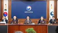 최상목 권한대행 "대미 통상 총력전…무역금융에 360조 원+α 지원"