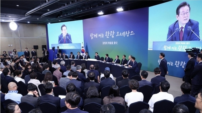 이 대통령 "강원도에 사는 것 억울하지 않게 각별히 배려하겠다"