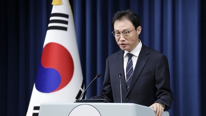 이 대통령 "동남아 대상 '불법 구인 광고' 긴급 삭제" 지시