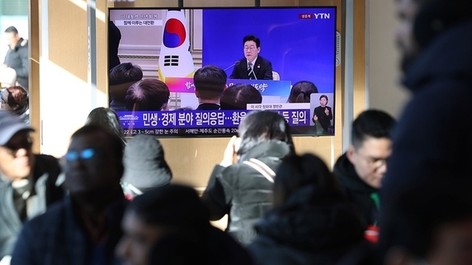 이재명 대통령 "이제 대한민국의 시간, 성장 패러다임 완전히 바꿀 것"