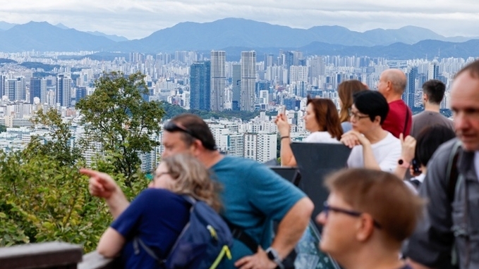 '외국인 토허제' 시행 후 외국인 서울 주택 거래 51 감소