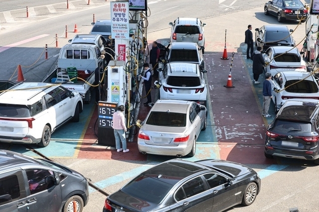 정부, 가짜석유·매점매석 강력 단속…석유 가격 안정화 총력