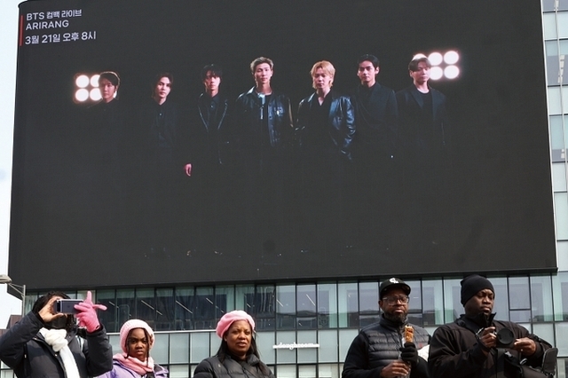BTS 컴백 행사 안전관리 총력…3월 21일 광화문 일대 인파 위기경보 발령