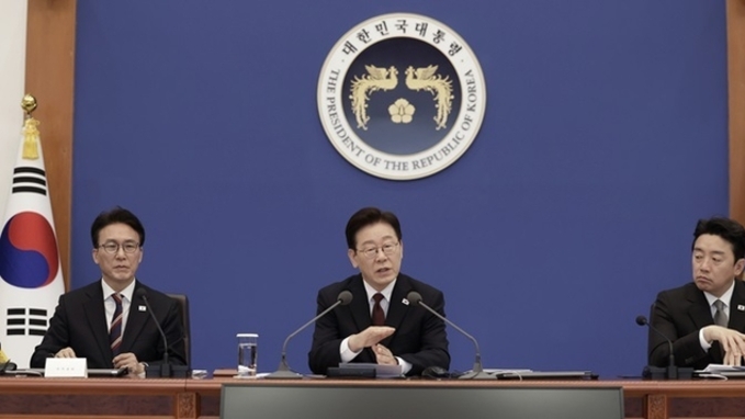 이 대통령 "대중교통 이용·에너지 절약 등 일상 실천 적극 동참" 요청