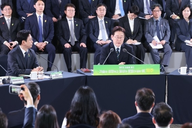 이 대통령 "국가폭력범죄 재발 방지 위해선 공소시효 폐지해야"