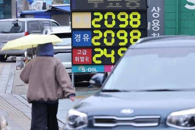 구윤철 부총리 "3차 석유 최고가격제 10일 0시부터 시행"