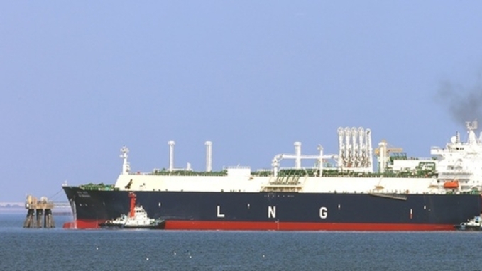 한국 유조선, 우회로 '홍해' 통과…호르무즈 봉쇄 이후 처음