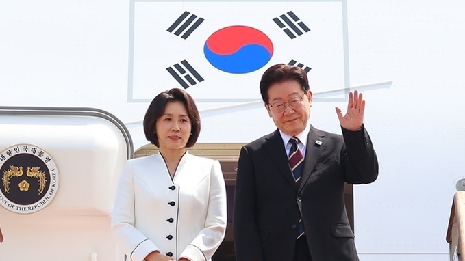 이 대통령, 인도·베트남 순방 출국…20일 모디 총리와 정상회담