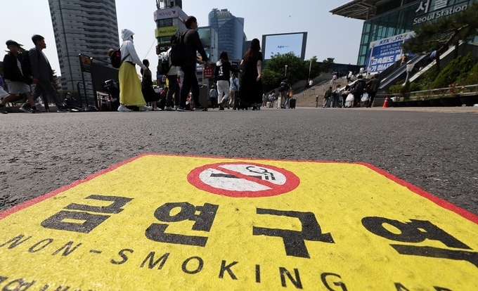 금연보조 껌·사탕 등 여러 개 복용 주의…"금연도 안전하게"