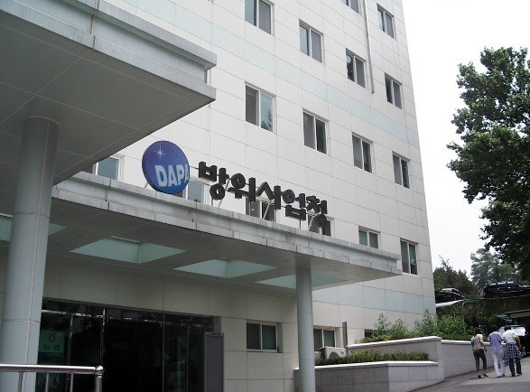신속한 무기체계 성능개선! 소통과 상생을 통해 함께 만들어갑니다.