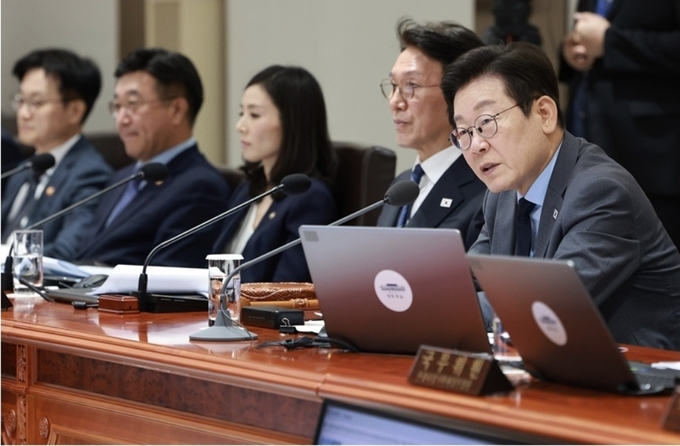 이 대통령 "불합리한 유통구조 개혁 속도…장바구니 물가 불안 반드시 해소"